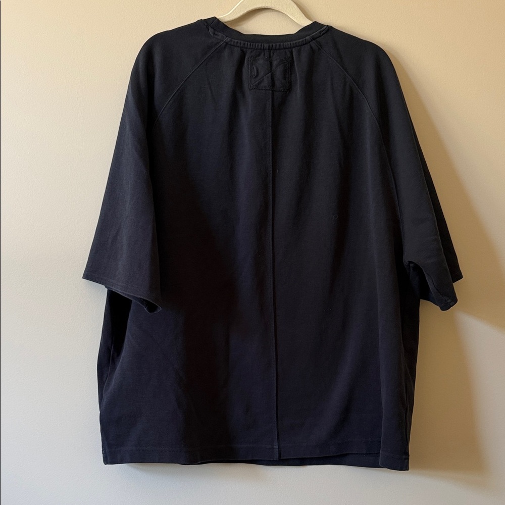 We The Free Black Short-Sleeve oversized Crewneck sweatshirt Tee - Picture 5 of 5